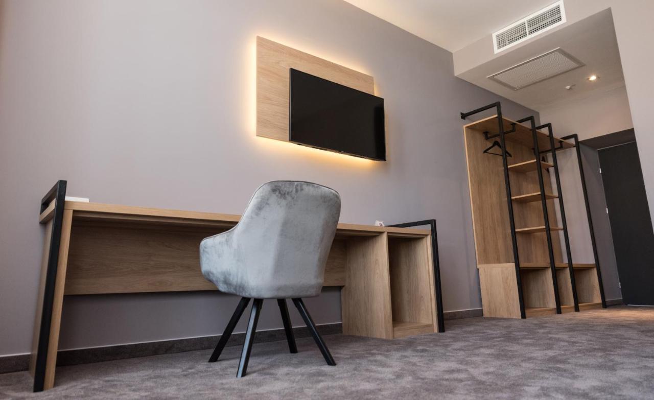 Joyme Hotel Сибиу Экстерьер фото