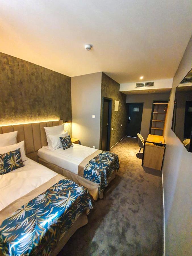 Joyme Hotel Сибиу Экстерьер фото