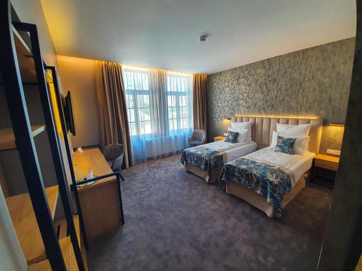 Joyme Hotel Сибиу Экстерьер фото
